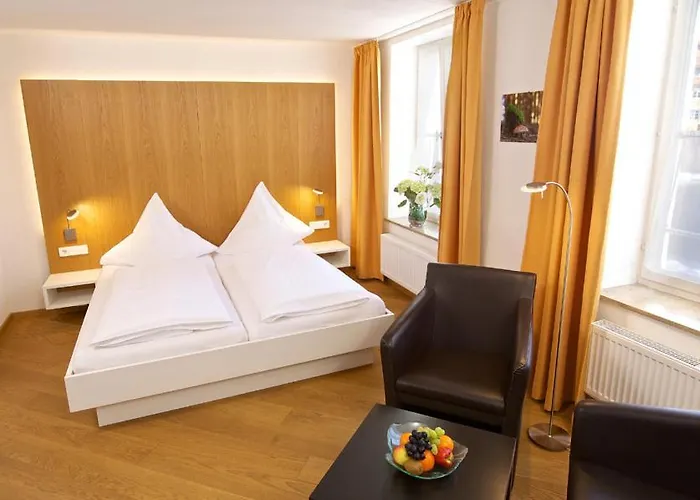 Hotel Braustueble Und Zur Post 3*