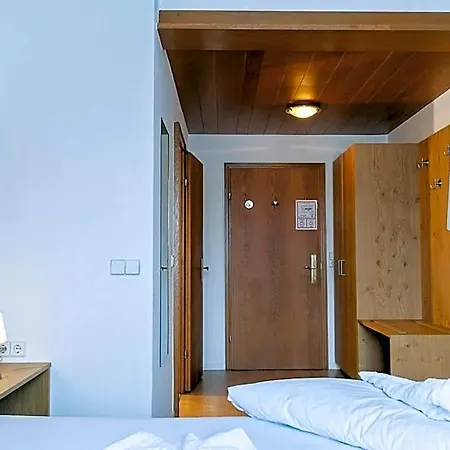 Szálloda Braustueble Und Zur Post 3*