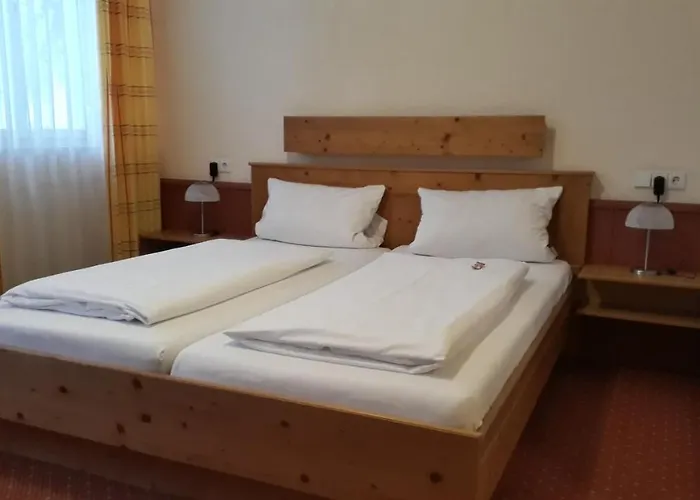 Hotel Braustüble Und Zur Post 3*